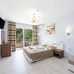 Hotel Angela